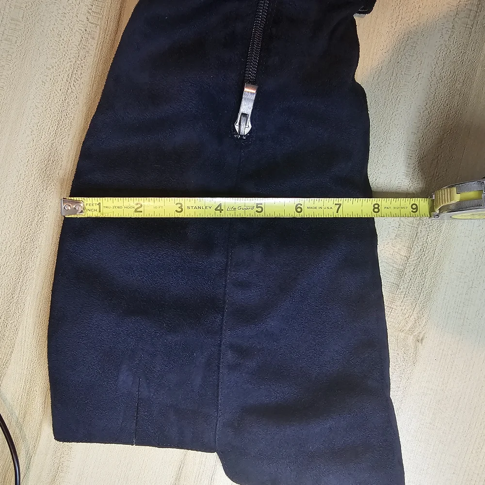 Elegant Navy Knee-High Women's Boots - Picture 7 of 8